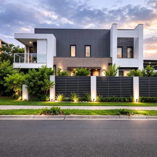 Large 5 Bedroom House Western Sydney Penrith, хотел в Пенрит