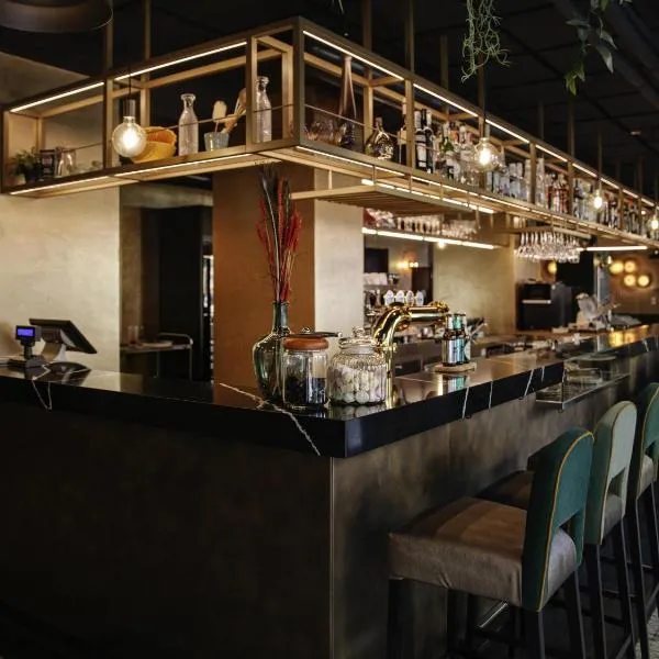 Hotel Mercure Roma Corso Trieste, khách sạn ở Roma