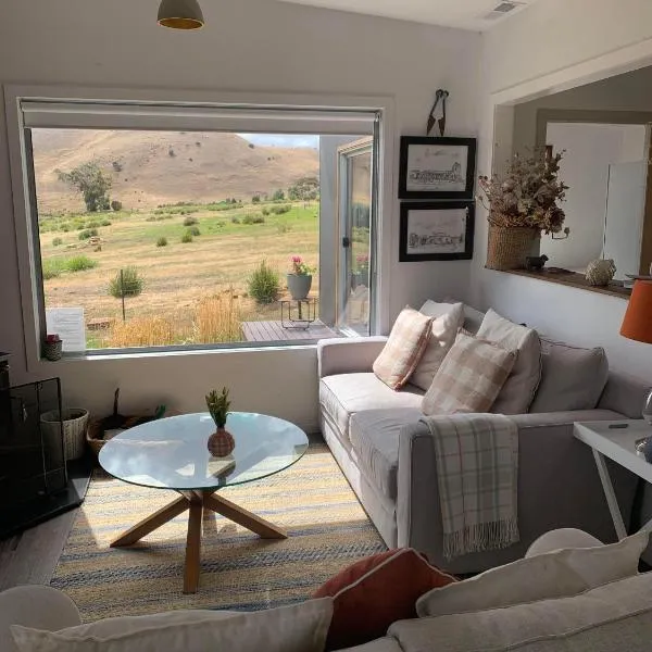Merino Cottage Meadowbank Lake, hotel Ellendale városában