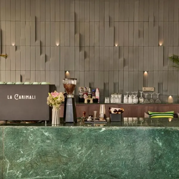 Minimalist - Varanasi City Centre, hotell i Varanasi