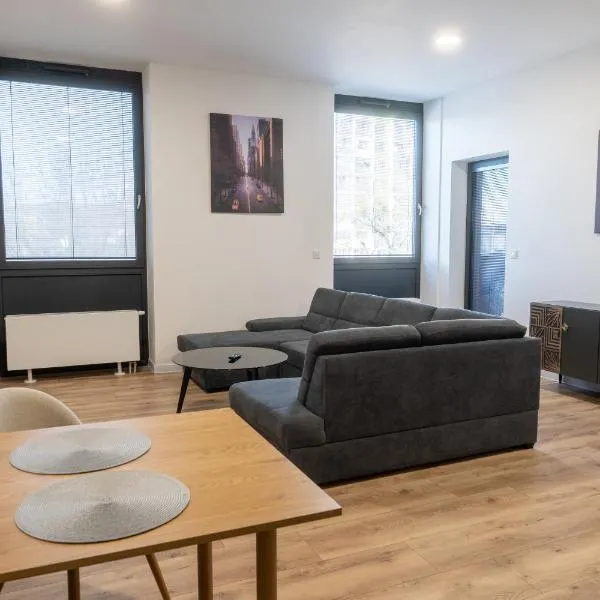 Top Apartmán v Central Point Humenné M, hotel a Humenné