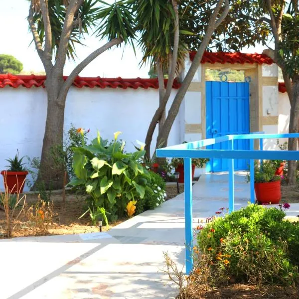 Viesnīca X N Skiathos pilsētā Skiathos