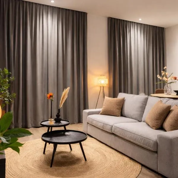 Tilburg 2br apartment, group friendly with kitchen, hotel v mestu Tilburg