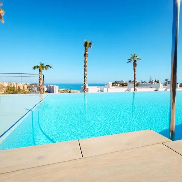 Sea View Apartment - Private Rooftop - Villajoyosa, hotelli kohteessa Villajoyosa