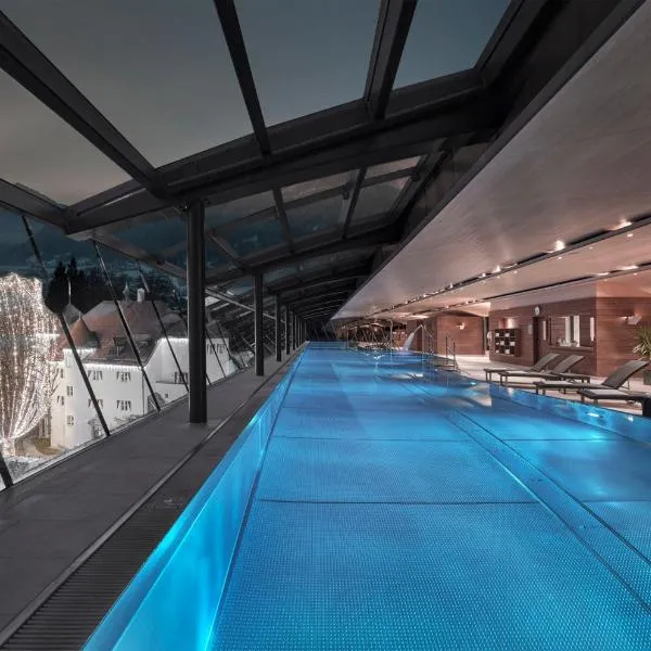 Lebenberg Schlosshotel-Kitzbühel, hotel i Kitzbühel