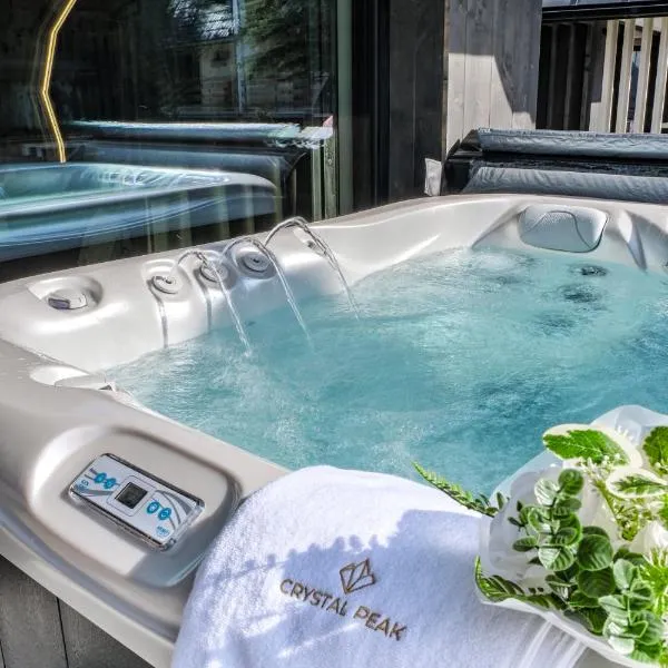 Crystal Peak Villas z prywatnym jacuzzi, Odkryj-Zakopane, Hotel in Kościelisko