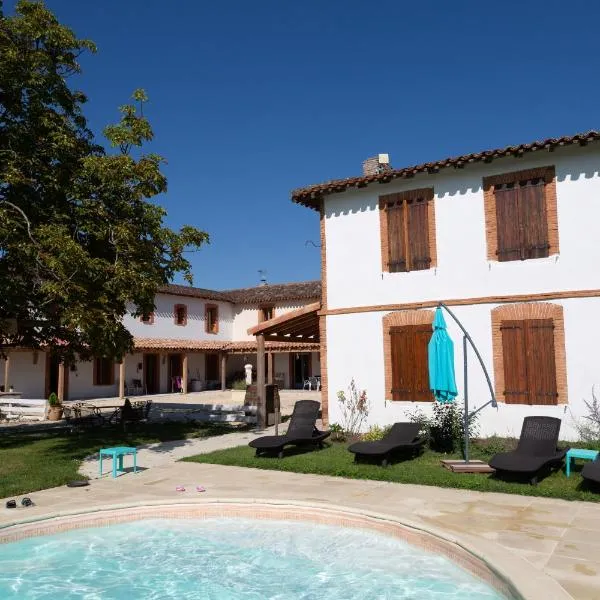 residence la Salamandre kamers, מלון בRabastens