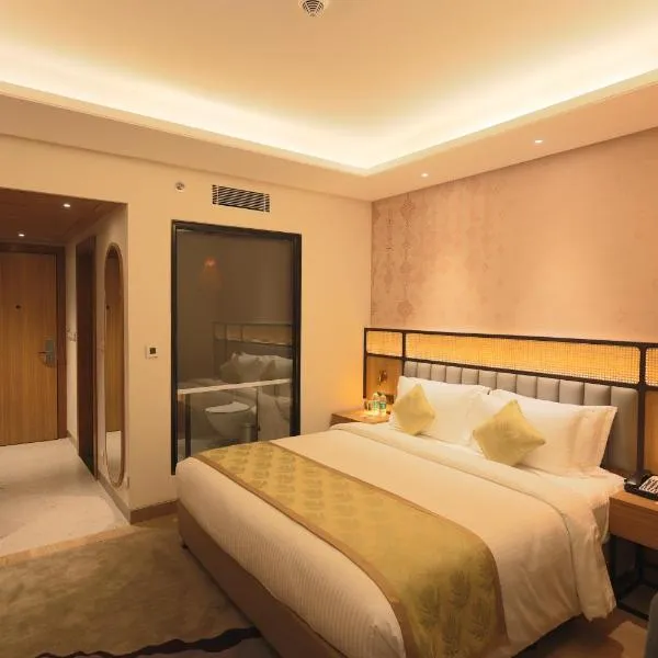 Hotel Palacio Paltan Bazaar, готель у місті Ґувахаті