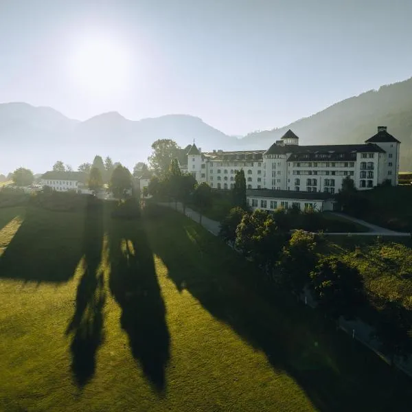IMLAUER Hotel Schloss Pichlarn, hotel u gradu Ajgen im Enstal