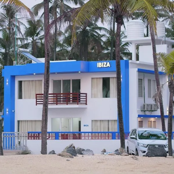 IBIZA - 4 Bedroom Villa – hotel w mieście Kannur