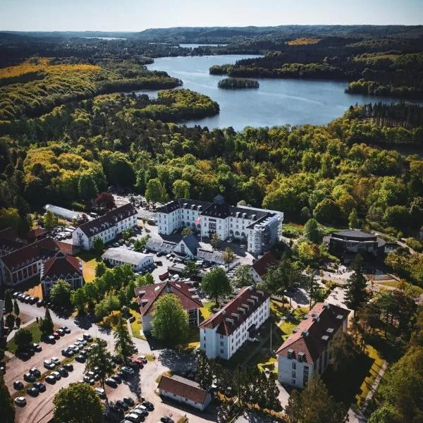 Vejlsøhus Hotel and Conference Center, хотел в Силкеборг