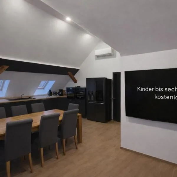 Ferienwohnung NR4 DG Klima, hotel en Großräschen