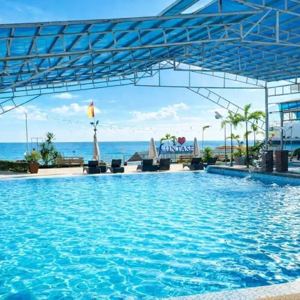 Funtasea Hotel and Beach Resort, hotel en Iba