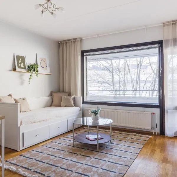 Bright Apartment in Töölö, ξενοδοχείο στο Ελσίνκι
