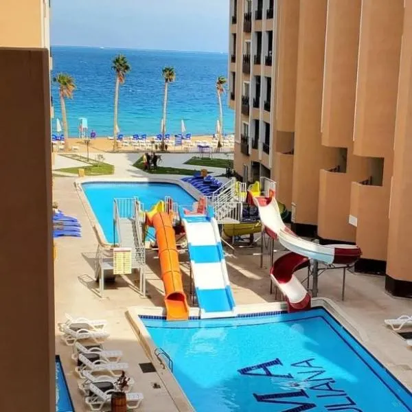 Juliana Beach Resort D304 Wifi 2-BDR, hotel in Hurghada