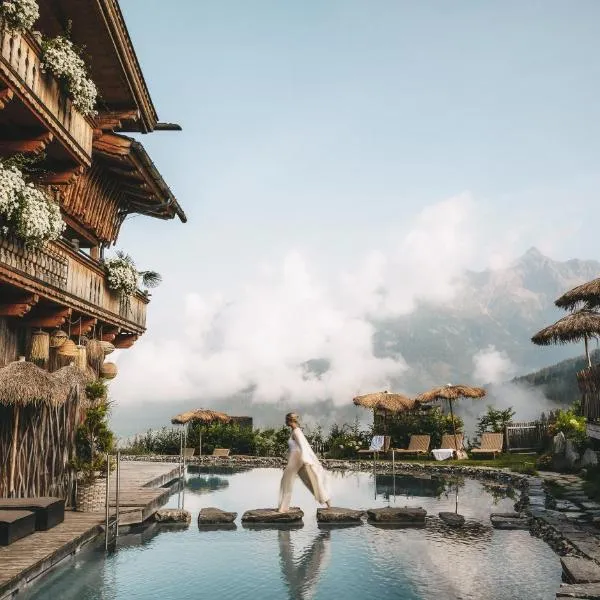 Jufenalm BOHO & Wellnesshotel, готель у місті Марія-Альм-ам-Штайнернен-Мер