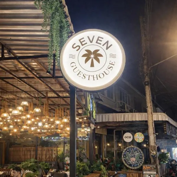 SEVEN Guesthouse, hotel a Thong Sala