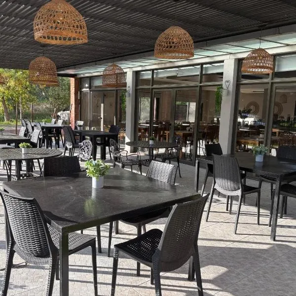 Pilar Suites by Viva: Pilar'da bir otel