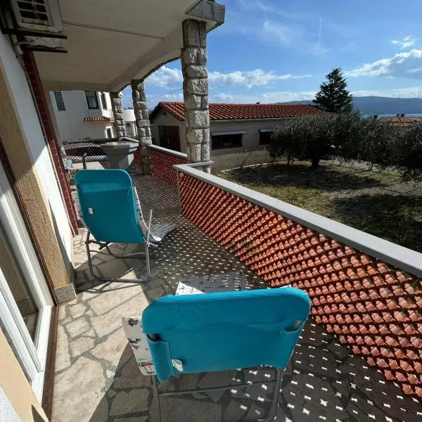 Apartman Marica 1, מלון בקרק