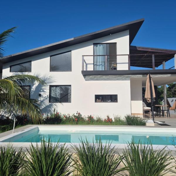 Casa Telhado Inclinado