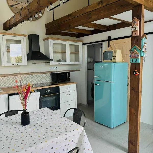 Cozy, new country apartment, hotel em Barca