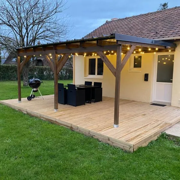 Gîte la pause en baie, hotelli kohteessa Pendé