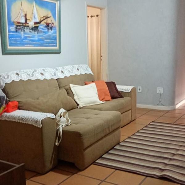 Apartamento completo a 4 quadras da praia da enseada - Foto 2