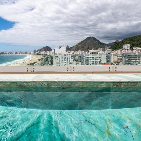 Rio001 - Cobertura de luxo em Copacabana