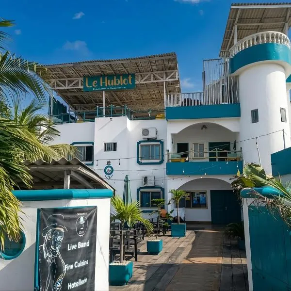 Le Hublot，科托努的飯店