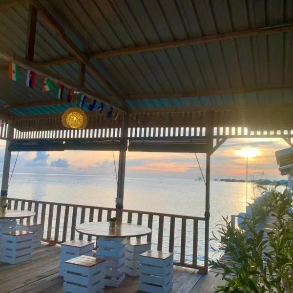 BIHING ANGAN water chalets, hotel i Semporna
