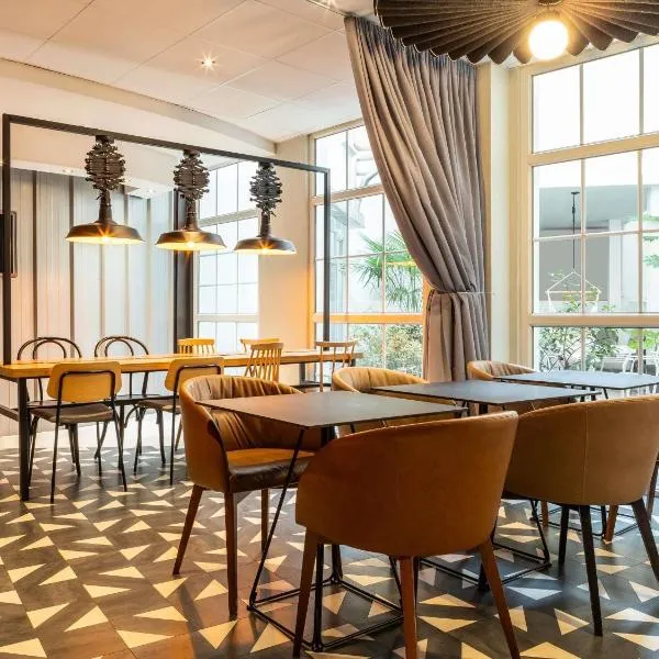 ibis Paris Ornano Montmartre Nord 18ème, hotel in Parijs