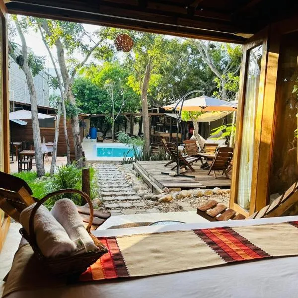 Straw hat suites La punta, viešbutis mieste Santa María Colotepec