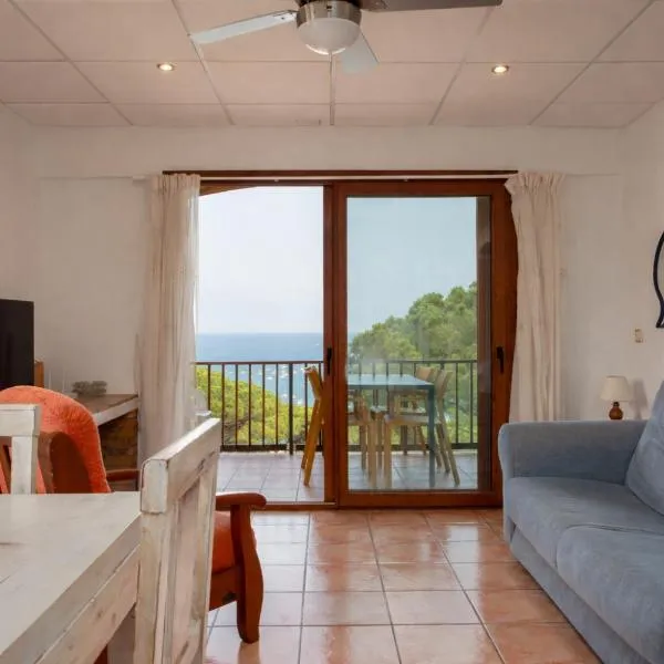 Apartamento con espectaculares vistas al Mediterráneo, hotel i Calella de Palafrugell