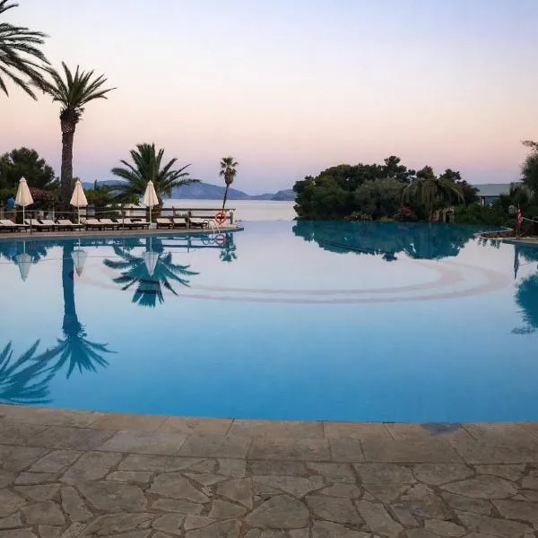 Hydra Beach Resort, ξενοδοχείο στη Θερμησία