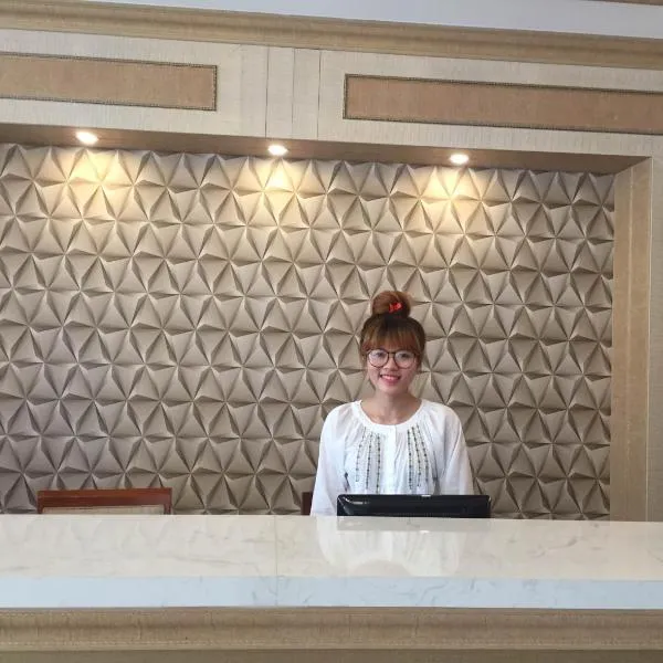 Huy Hoang 1 Hotel - Tân Bình, hotel di Bandar Ho Chi Minh