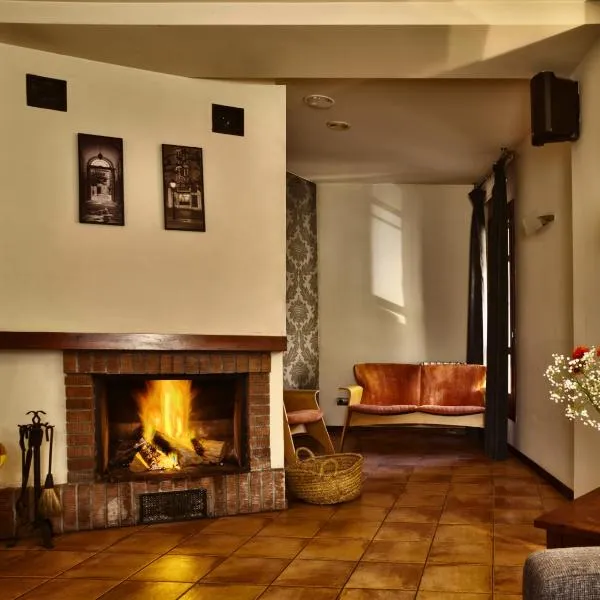 Hospederia de Loarre, hotel in Montmesa