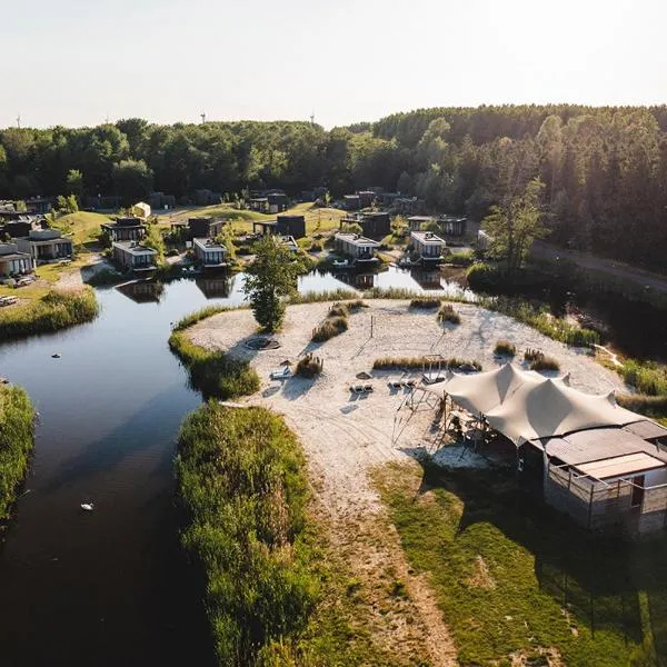 De Parel - Mystical spaces to discover!, hotel Zeewoldéban