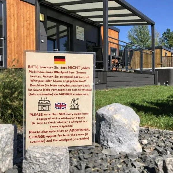 WA100 - Moderne Mobilheime im Oberpfälzer Seenland, khách sạn ở Wackersdorf