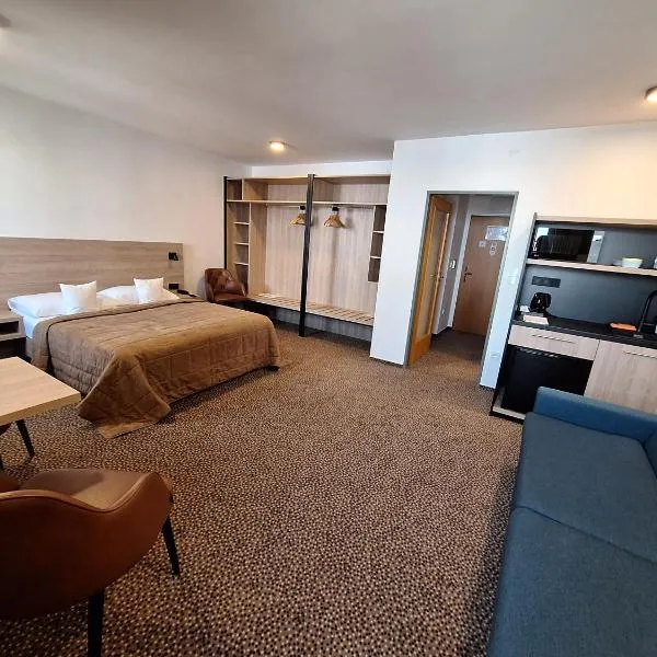 ホテル アヴィオン（Hotel Avion）、プラハのホテル