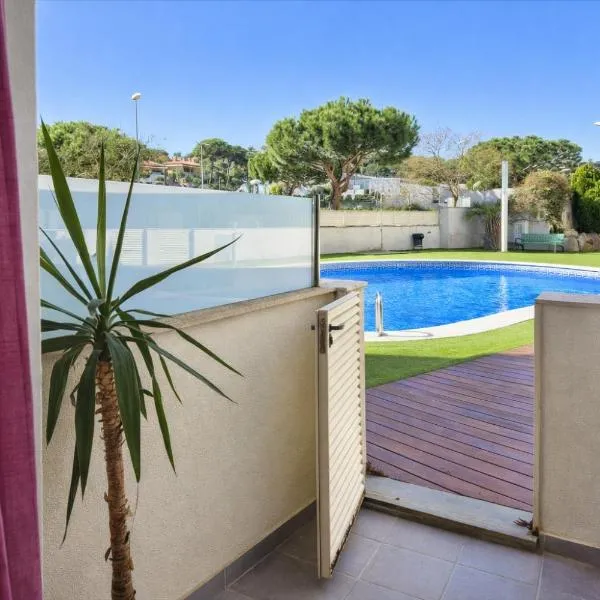 Belice B6 & Parking, hotel a Lloret de Mar