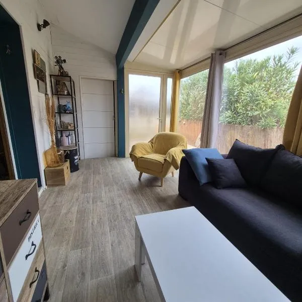 villa bord de mer gruissan, hotel i Gruissan
