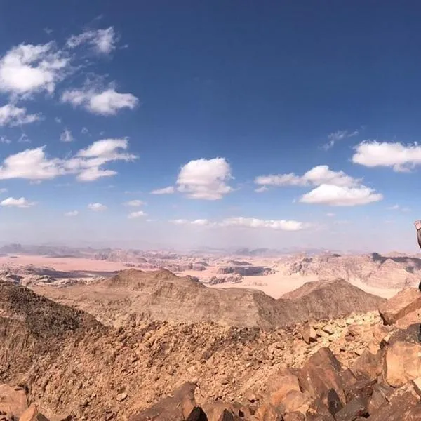 Magical Roman Village Camp, hotel in Wadi Rum