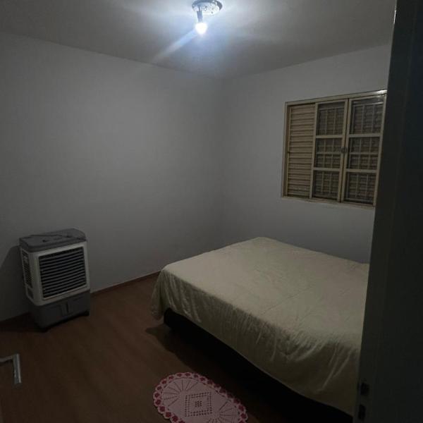Room 10 min from the Speedway MotoGP Garage - Foto 5