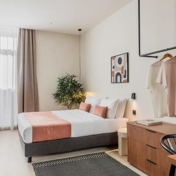 Emper by Zoia Living