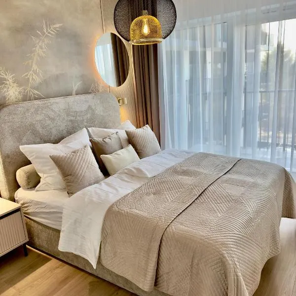 Exklusive 2 Zimmer Wohnung-Direkt am Strand - Parkplatz kostenlos、ウストロニエ・モルスキエのホテル