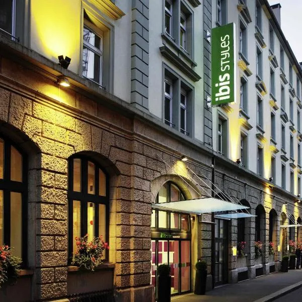 ibis Styles Luzern, хотел в Люцерн