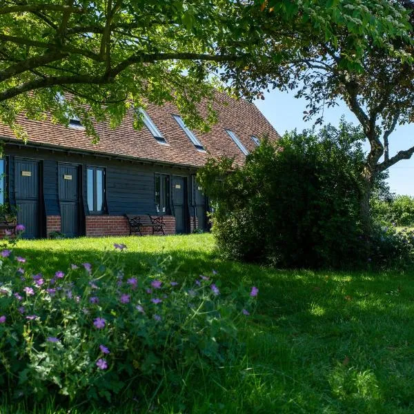 The Plough Inn, hotel sa Stalisfield