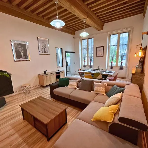 Appartement 6 personnes - Au coeur du centre ville, Hotel in Paray-le-Monial