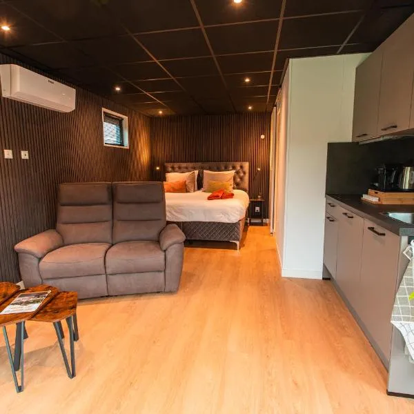 Tiny boat house #2, hotel en Garnwerd