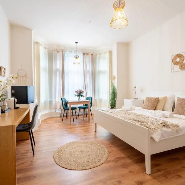 Celine Prague Luxury Hostel, hotel a Praga